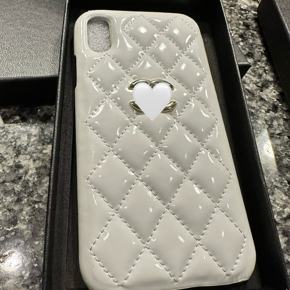 iPhone XR phone case